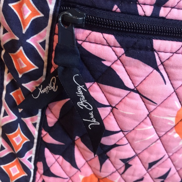 VERA BRADLEY SHOULDER BAG - Picture 3 of 15